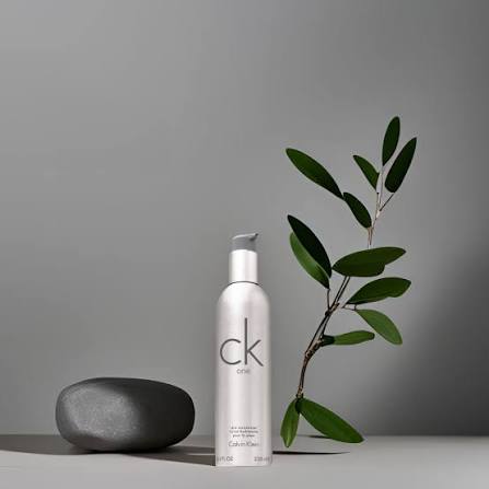 لوسیون آبرسان بدن کلوین کلین CK One حجم 250 میلیلیتر | Calvin Klein CK One Skin Moisturizer - تصویر 4